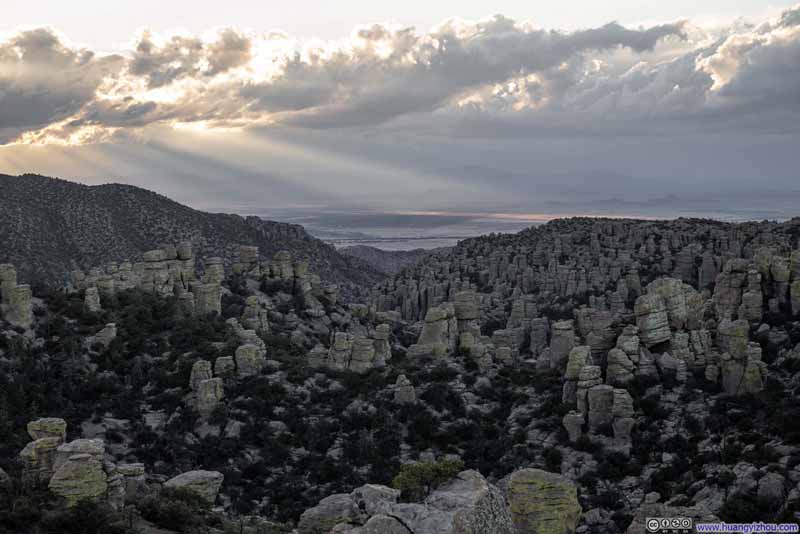 Hoodoos from Massai Point against Setting Sun