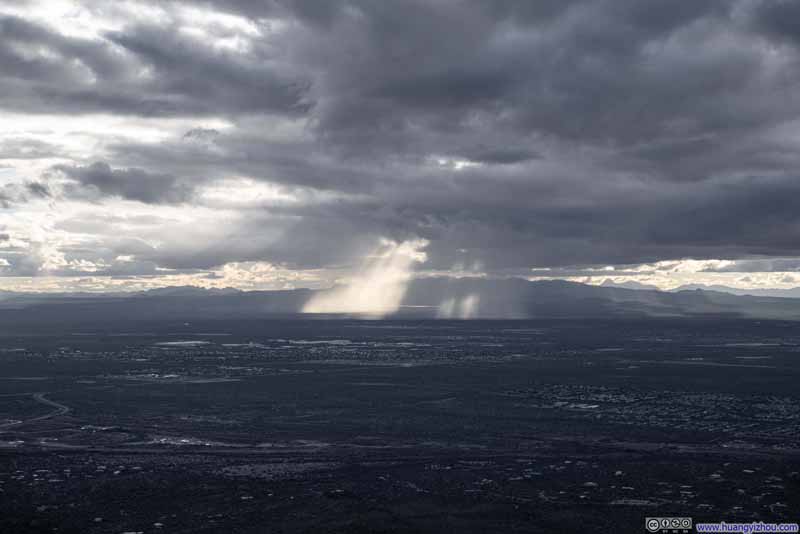 Sierrita Mountains behind God Rays