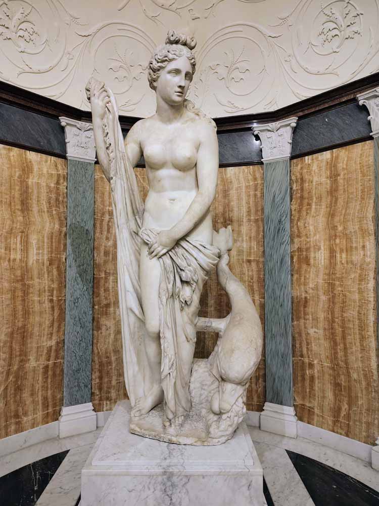 Statue of Venus