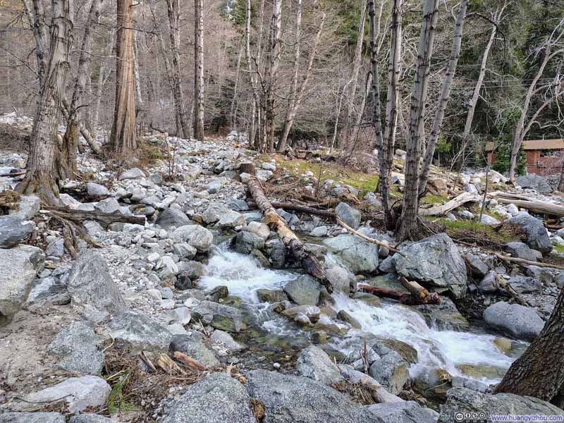 Cascades along Icehouse Creek