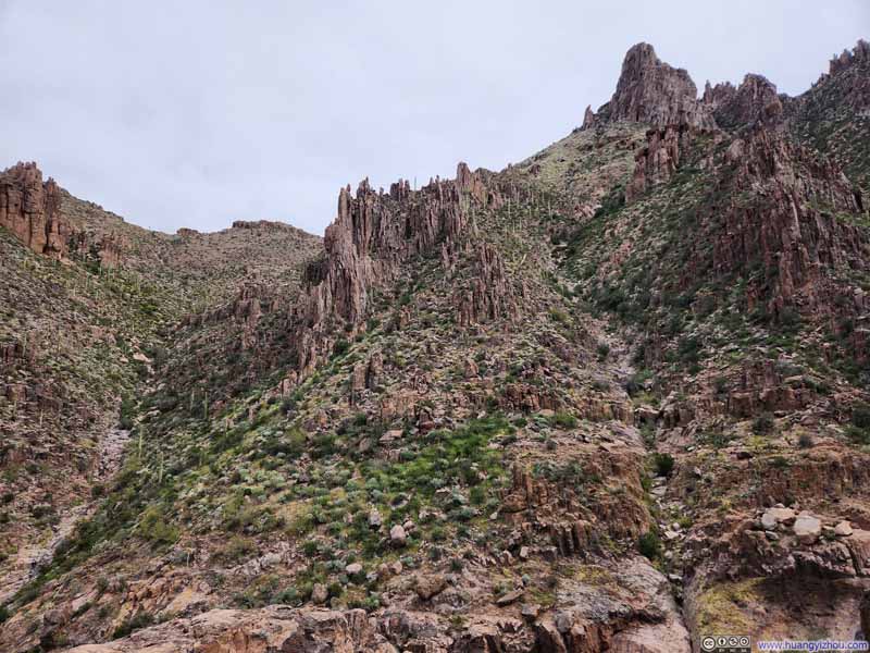 Pointy Rocks along Siphon Draw