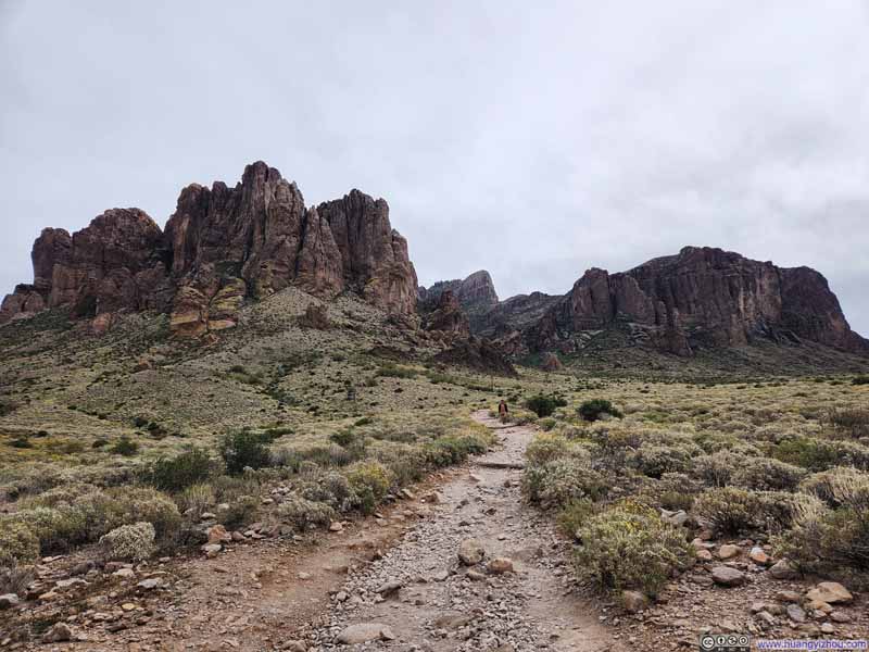Trail to Flatiron