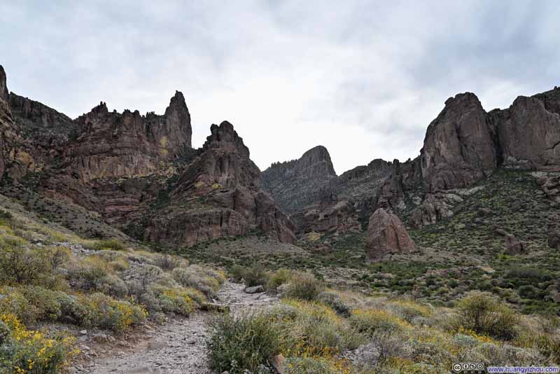 Trail to Flatiron