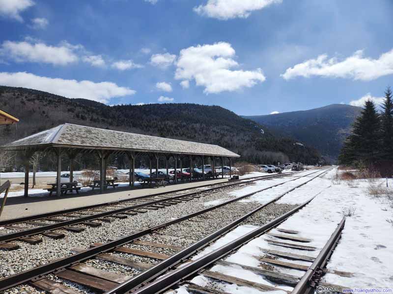Crawford Notch Train Station