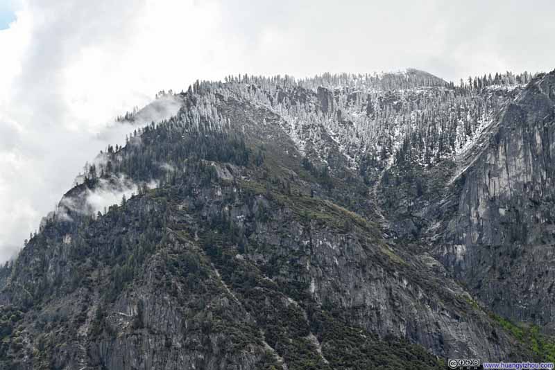 Snow on Southern Rim over Yosemite Valley