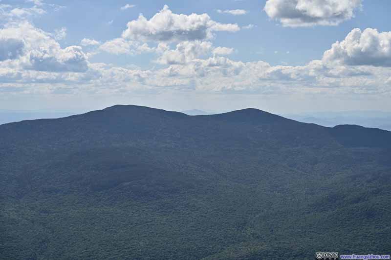 Kinsman Peaks
