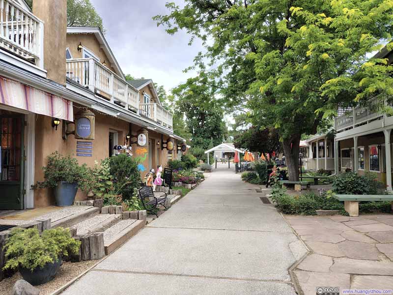 Alleys around Taos Plaza