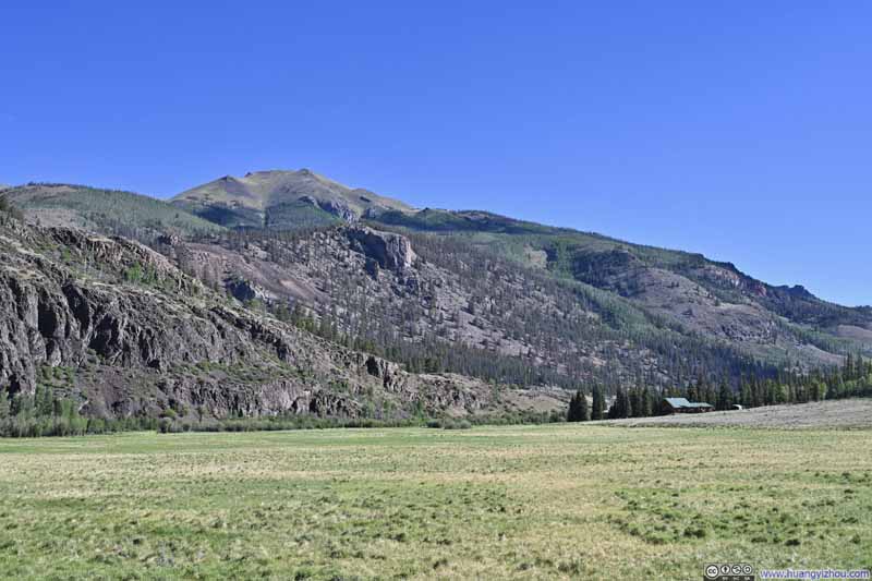 Grassy Mountain above Meadow