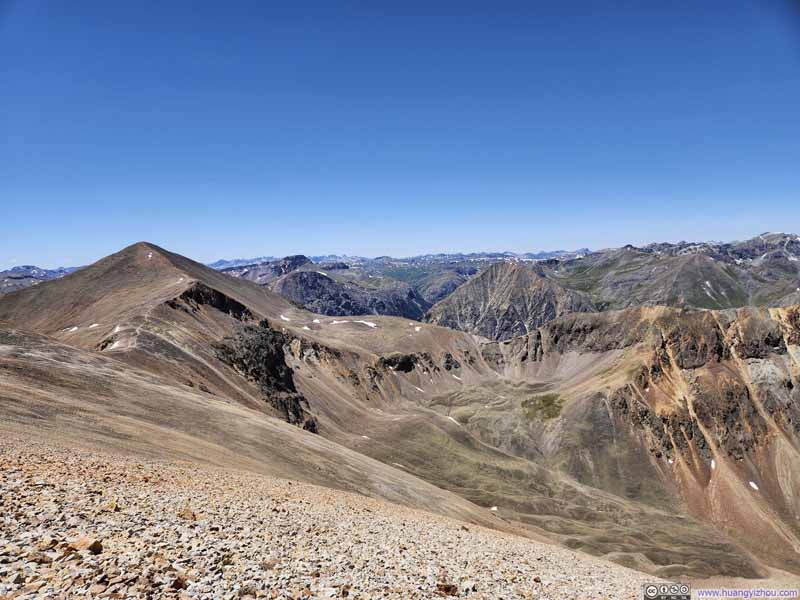 Sunshine Peak before San Juan Mountains to the Southwest